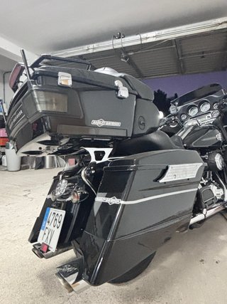 Harley Davidson Electra Glide Ultra Classic CVO