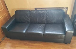 SOFÁ 3 PLAZAS PIEL COLOR NEGRO IKEA SKOGABY