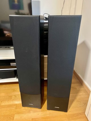 Altavoces Yamaha NS-F51