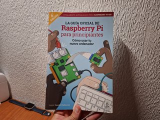 Kit Raspberry Pi 400 + Guía Oficial