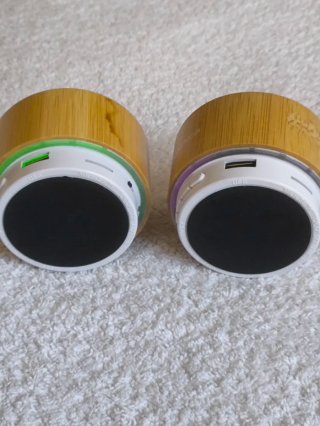 2 ALTAVOCES MÚSICA BLUETOOTH + 2 USB DE 4GB NUEVOS