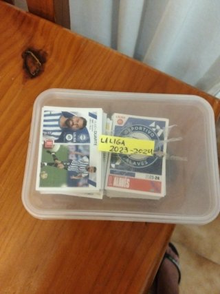 Sobres cromos LALIGA 2026-27 y más