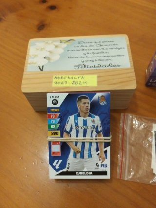 Sobres cromos LALIGA 2026-27 y más