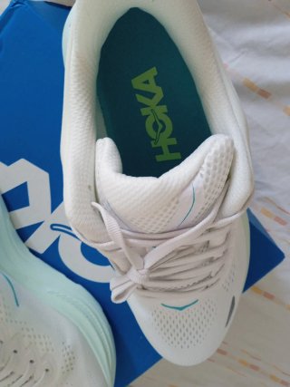 Hoka Bondi 9 Talla 40 Blanco/Verde