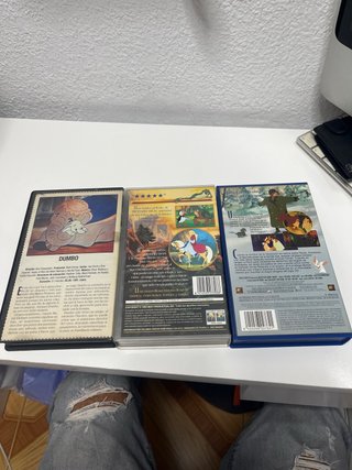 Lote 4 Películas VHS Disney y Barrio Sésamo