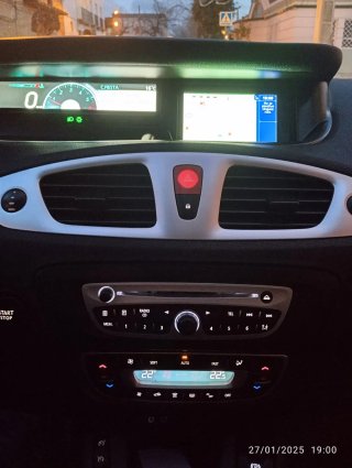 Renault Grand Scenic 2011