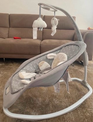 Seggiolino a dondolo Ingenuity Cuddle Lamb