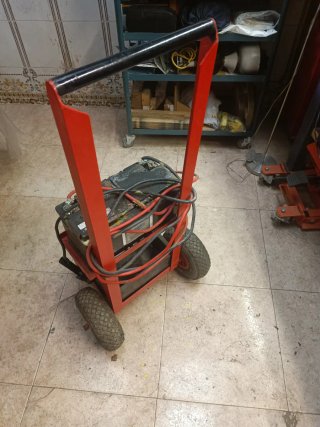 Arrancador de coche con batería