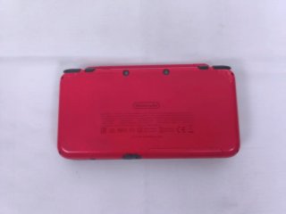 Nintendo 2DS XL Poké Ball Edition
