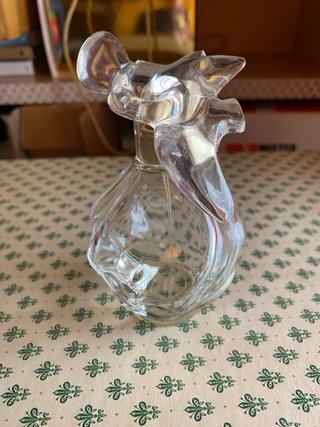 12 boccette profumo vuote.Alcune fuori produzione