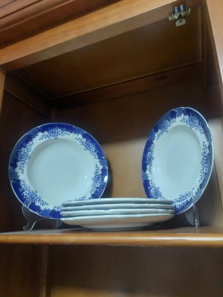 Vajilla La Cartuja Porcelana Azul y Blanca