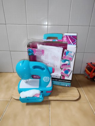 Máquina de coser infantil Cool Maker