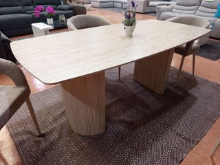 Comedor estilo Japandi