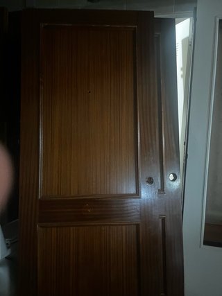 Puerta de madera exterior