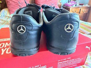 Deportivas Puma Negras Mercedes