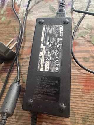 Notebook Asus Nero/Argento