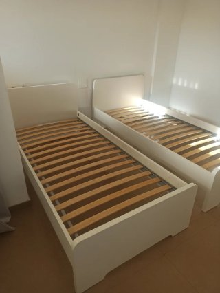 Cama IKEA ASKVOLL 90x200 + somier
