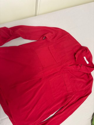 Camisa Mango manga larga bolsillos roja