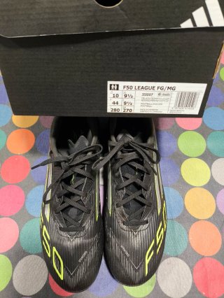Zapatillas fútbol niño Adidas F50 negras