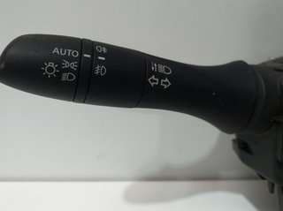 Mando multifunción 5fb1a nissan micra v 448444