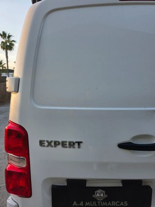 Peugeot Expert 2016
