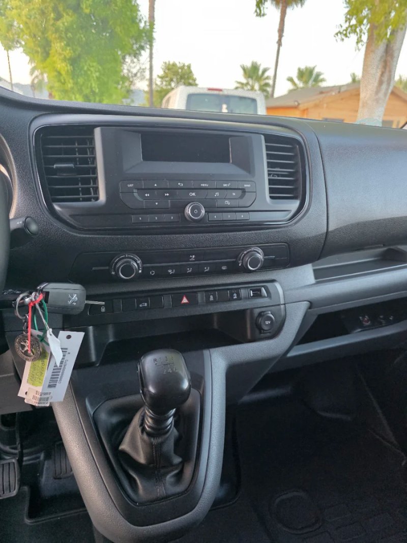 Peugeot Expert 2016, foto 27