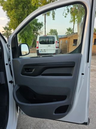 Peugeot Expert 2016