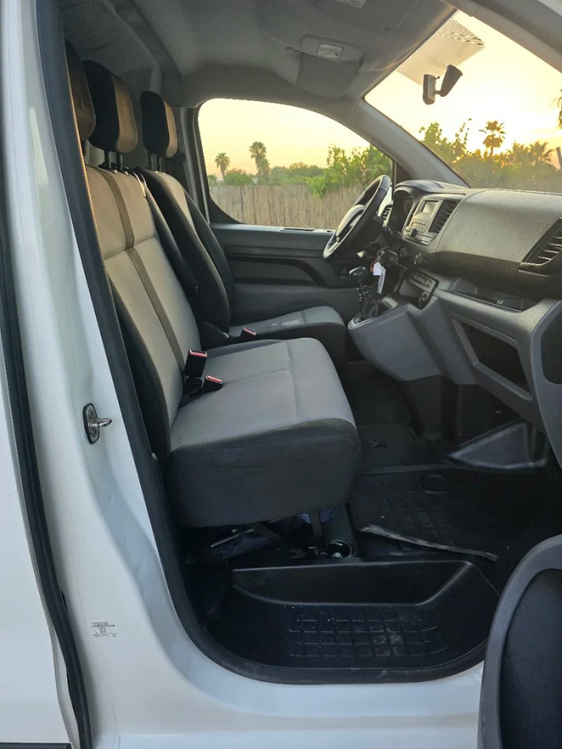 Peugeot Expert 2016, foto 31