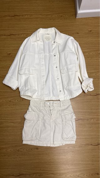 Conjunto Stradivarius Chaqueta y Falda Cargo Blanc