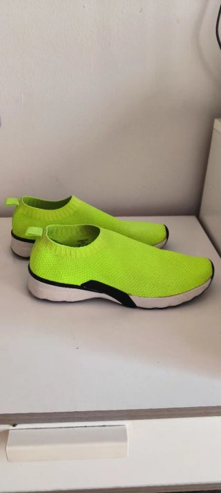 Zapatillas Zara Flúor Talla 36