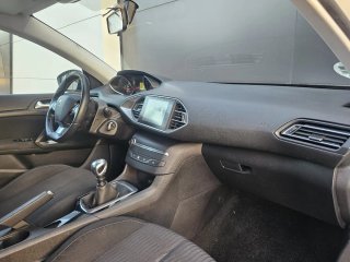 Peugeot 308 2013