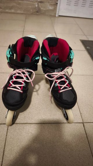 Patines en línea Oxelo Talla 36-39 + Proteciones
