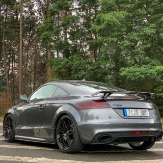 Audi TT RS 2011