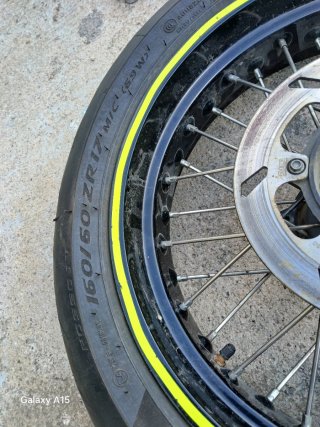 Llantas Supermotard + Freno Brembo