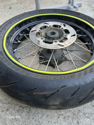 Llantas Supermotard + Freno Brembo