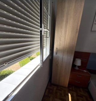 Armario de madera