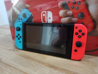 Nintendo Switch in ottime condizioni
