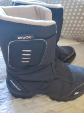 Botas infantiles Quechua t.29 negras