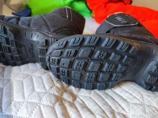 Botas infantiles Quechua t.29 negras
