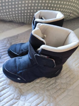 Botas infantiles Quechua t.29 negras