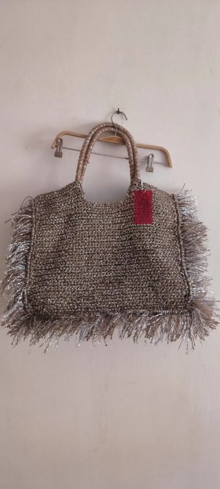 Bolso de playa con flecos