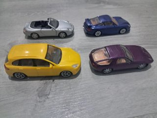 4 Coches de Juguete Porsche escala 1:43