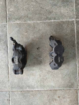 Pinzas Freno Delanteras S1000RR K67 2024