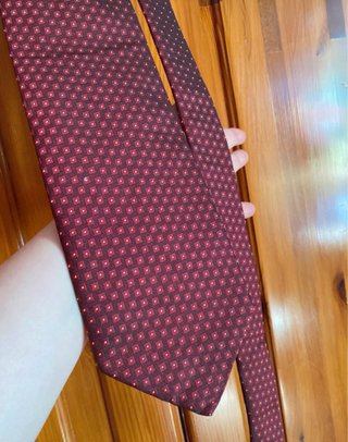 Cravatta fantasia geometrica in seta sartoriale