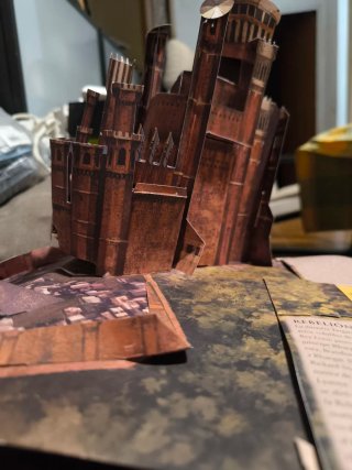 Juego de Tronos: La Guía Pop-Up de Poniente (Norma