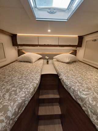 SE VENDE AUTOCARAVANA RAPIDO 866F
