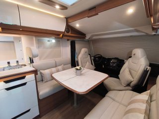 SE VENDE AUTOCARAVANA RAPIDO 866F