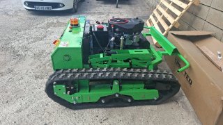 Robot Desbrozadora Radiocontrol VAKIREX 1.10 m.