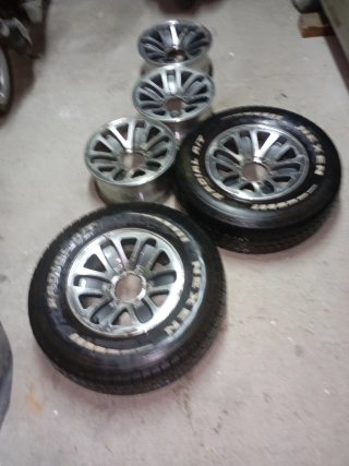 5 Llantas Mitsubishi Montero GLS Kaiteki