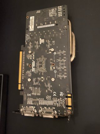 ASUS GeForce GTX 560 Ti 1GB GDDR5 DirectCU – ENGTX